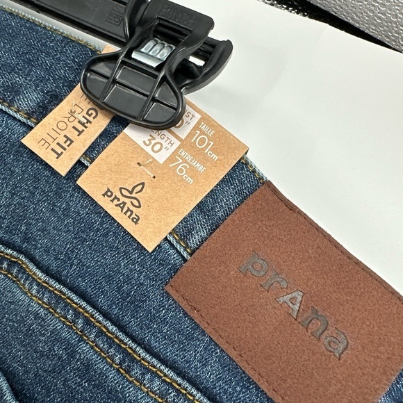Prana Men’s Feener Jeans Size 40 X 30” Light Indigo Wash $109 - Picture 3 of 4